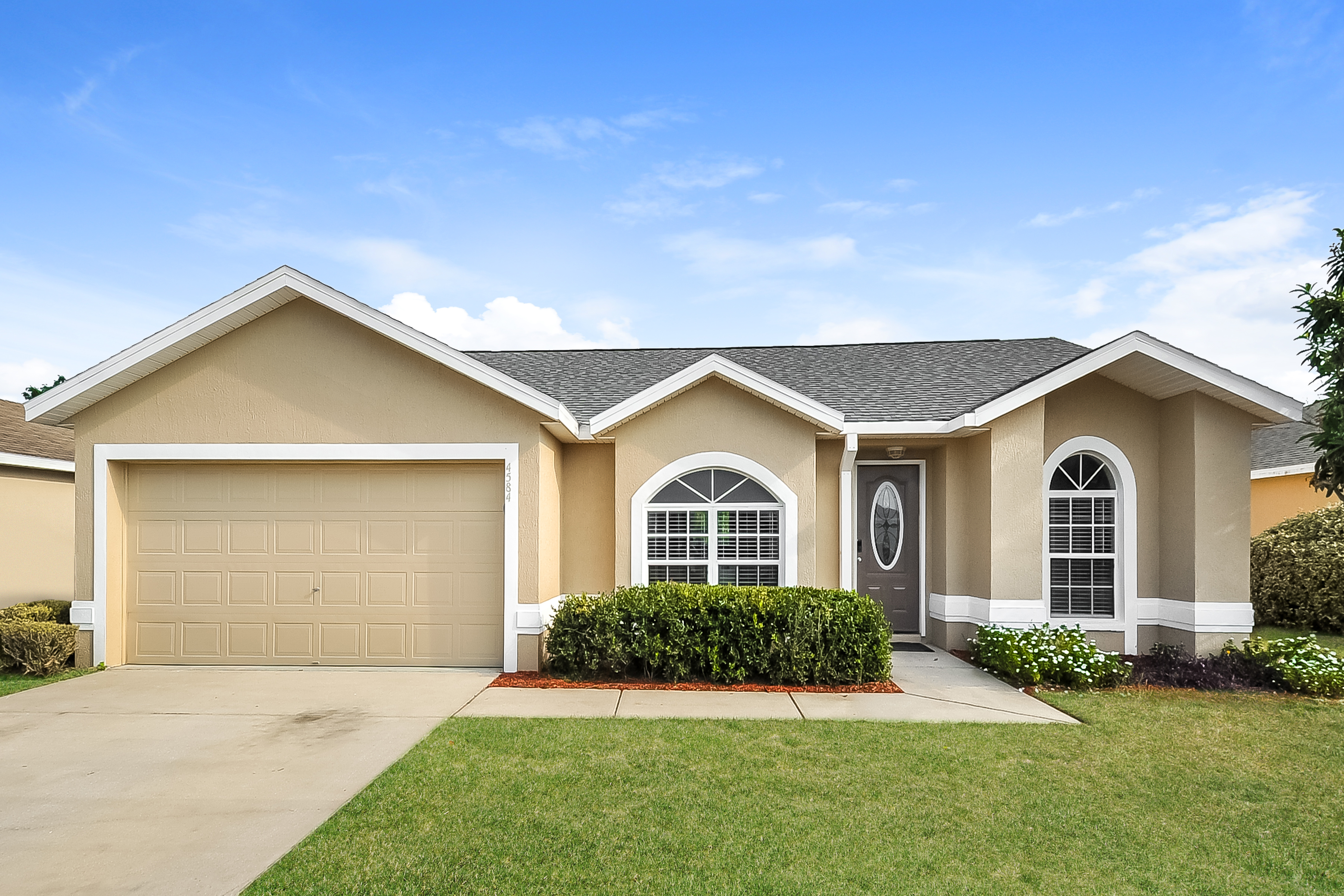 4584 Great Blue Heron Dr Lakeland, FL 33812